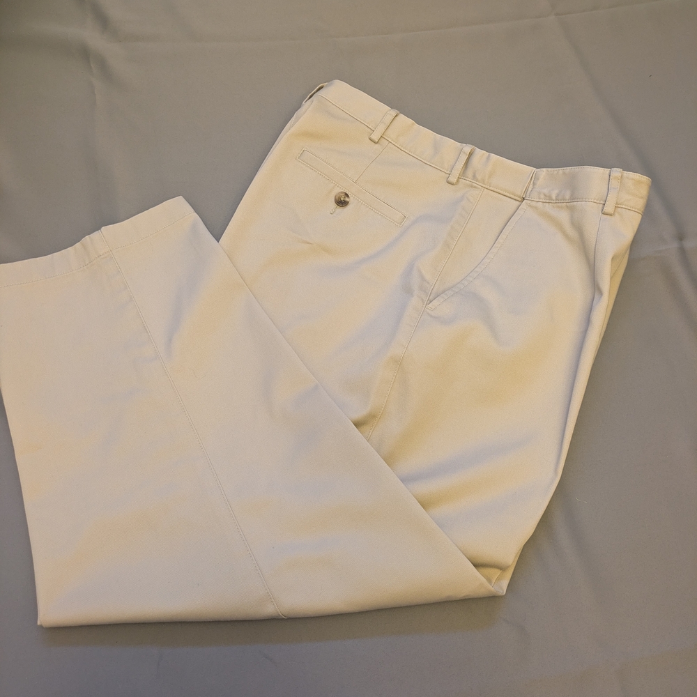 L.L. Bean Original Fit Cream EUC - Picture 2 of 4